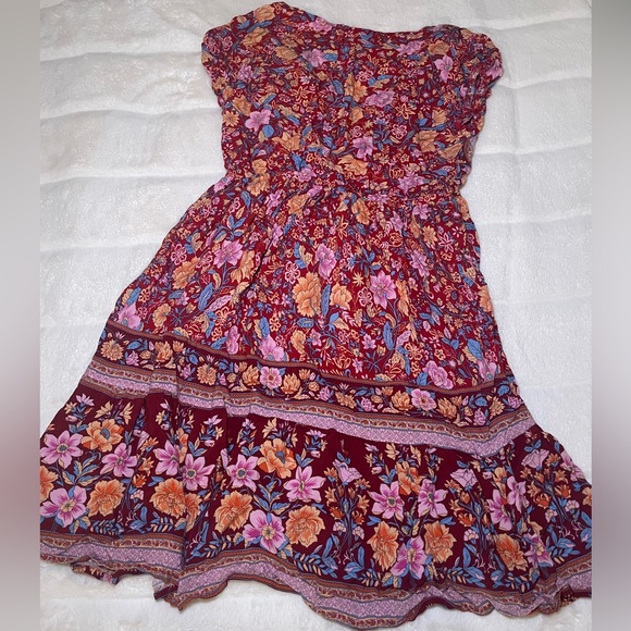 Red Boho Flutter Floral Dress - Picture 3 of 7